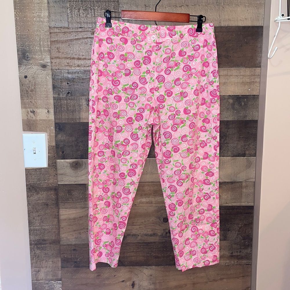 Lilly Pulitzer White Label Rolls Royce Snail Print Pink  Cropped Pants